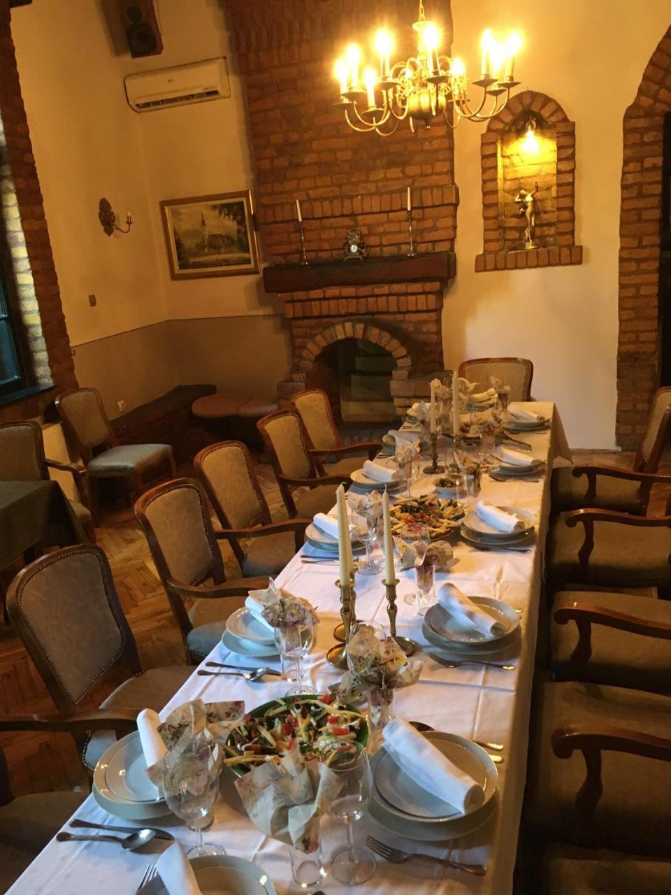 Guest House Prenoćište Piccolina Sombor Extérieur photo